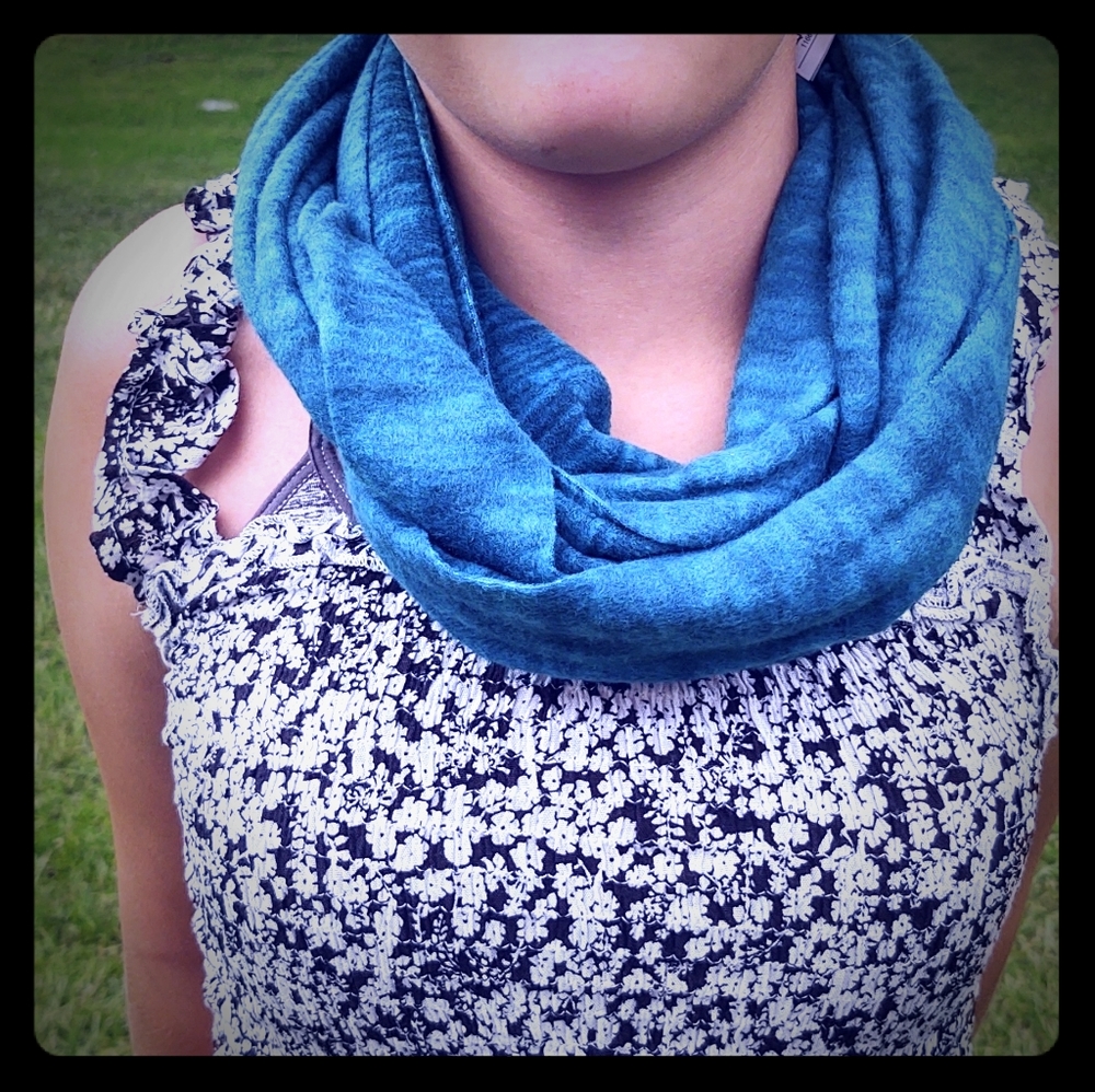 Old navy scarf